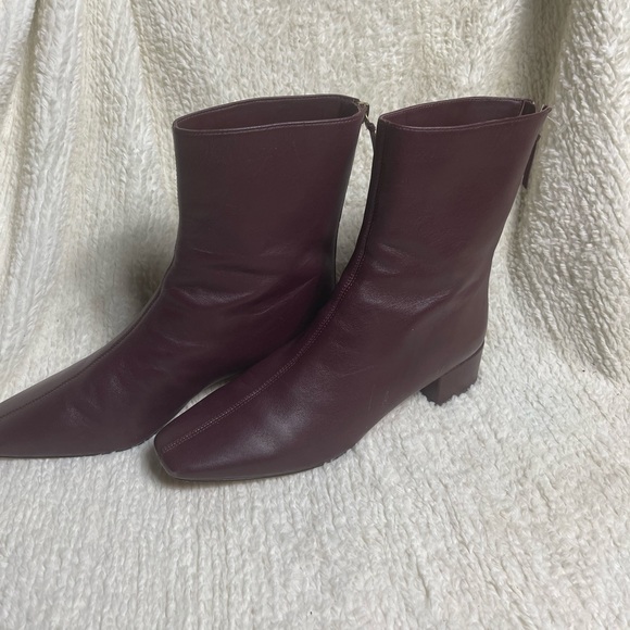 J. Crew Shoes - J.Crew Vintage leather Burgundy center seam ankle boots back zipper SZ11